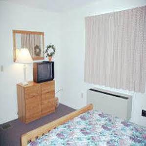 Attitash Motel & Suites Бартлетт Экстерьер фото