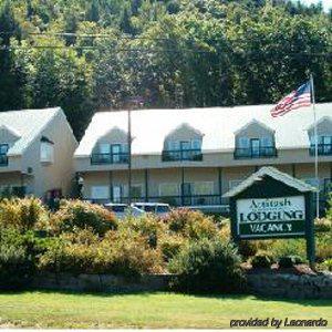 Attitash Motel & Suites Бартлетт Экстерьер фото